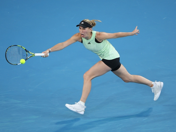 caroline_wozniacki_australian-open-ta140124_d1